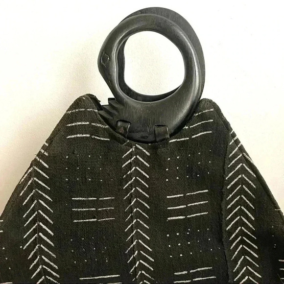 Handcrafted mud cloth leather satchel handbag - Picture 2 of 11